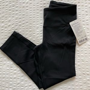 NWT Pace Rival HR Crop Size 6